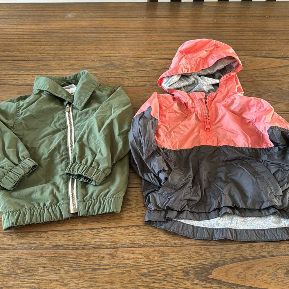 2 great light weight old navy jacket!!! One with a hood!